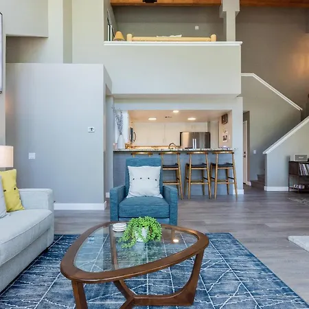 Snowcreek # 888 - Phase V Villa